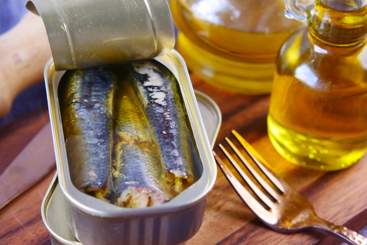 Kiek iš tiesų omega-3 (EPA+DHA) gauna mano šuo? Paskaičiuokime kartu